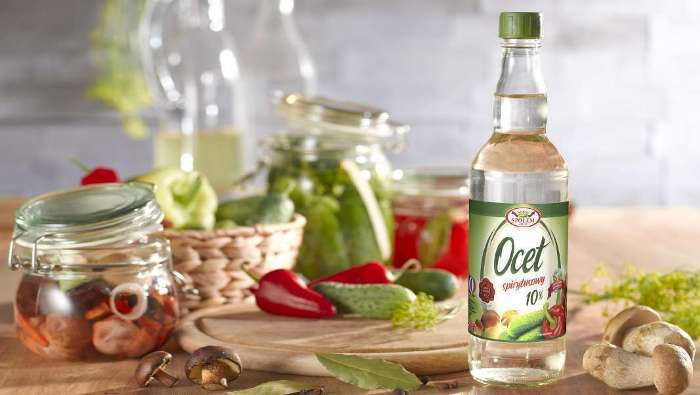 Vinaigre pour laver le réfrigérateur.