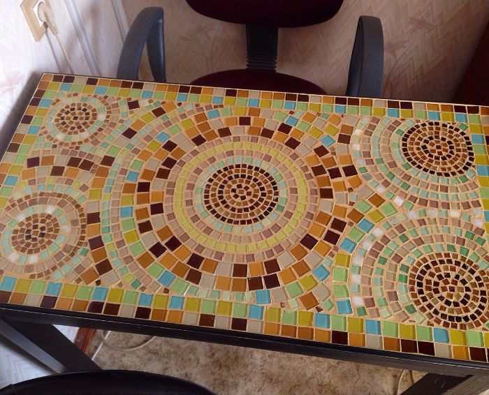 Mosaïque pour la décoration de table.
