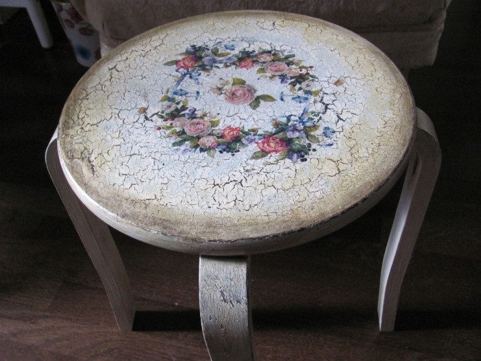 Comptoirs de décoration.